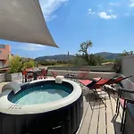 Superbe Sur Le Port, Jacuzzi, Piscine Apartmán *