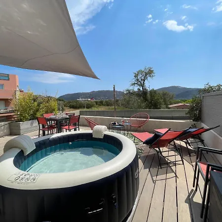 Superbe Sur Le Port, Jacuzzi, Piscine Апартаменти *